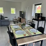 Neuf En Duplex Confort Apartment