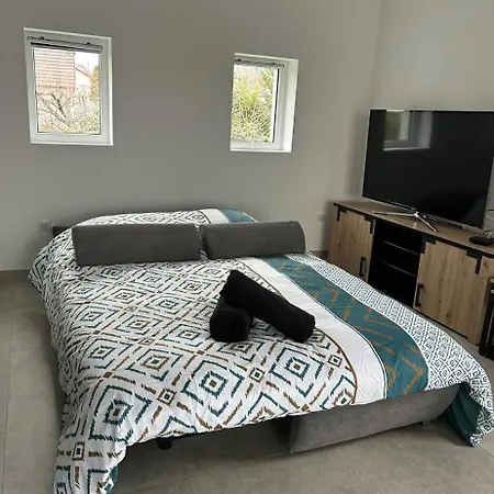 Neuf En Duplex Confort 리보빌레